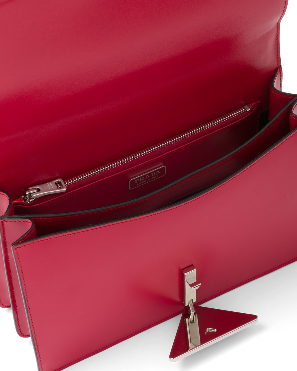 Prada Prada Emblème Brushed-leather Bag Scarlet | ZYHUSO904